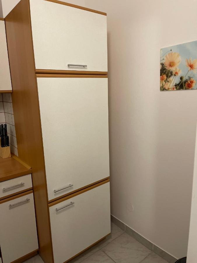 Ruhiges Dachgeschoß Cityapartment Im Zentrum Wiens Apartment